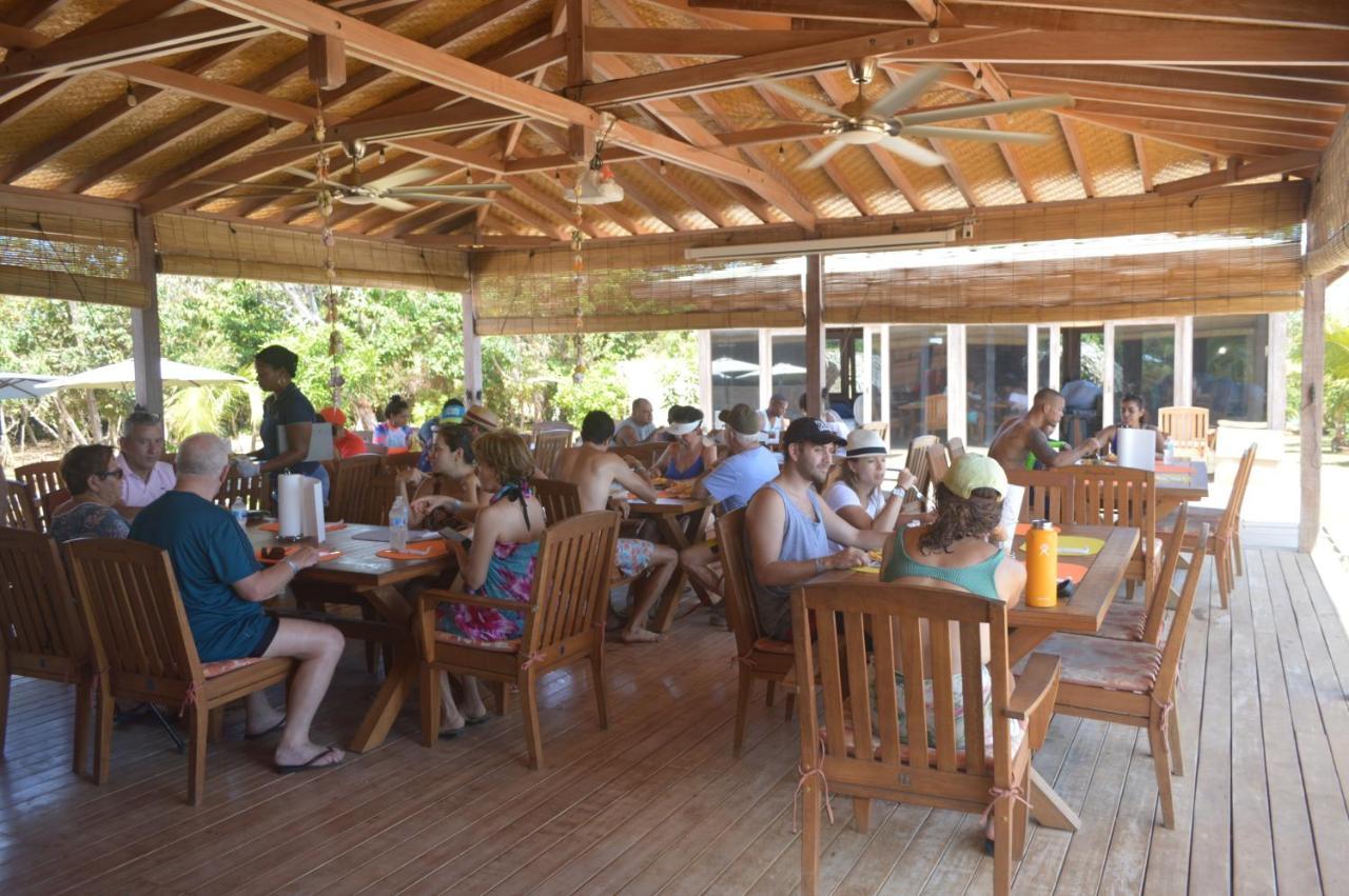 Sonny Island Resort Cabanas Frente Al Mar Punta Bajo Rico Exterior foto